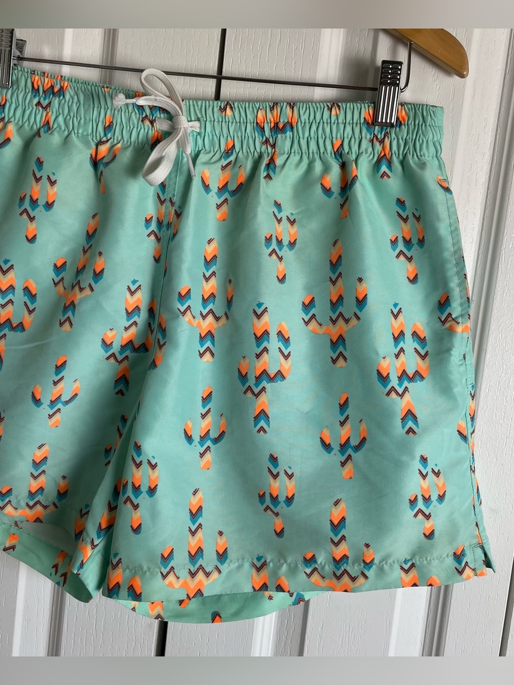 Chubbies Swim Trunks Shorts Mens XL Mint Green Cactus Print USA Drawstring Pool - Picture 4 of 15